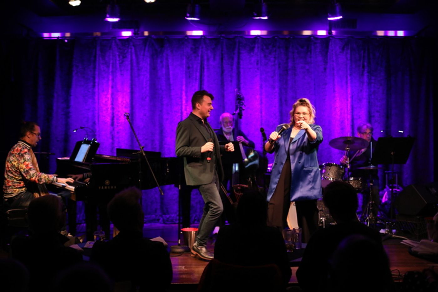 Photos: October 10th THE LINEUP WITH SUSIE MOSHER Shines Bright With Starry Talents Photos: October 10th THE LINEUP WITH SUSIE MOSHER Shines Bright With Starry Talents Image