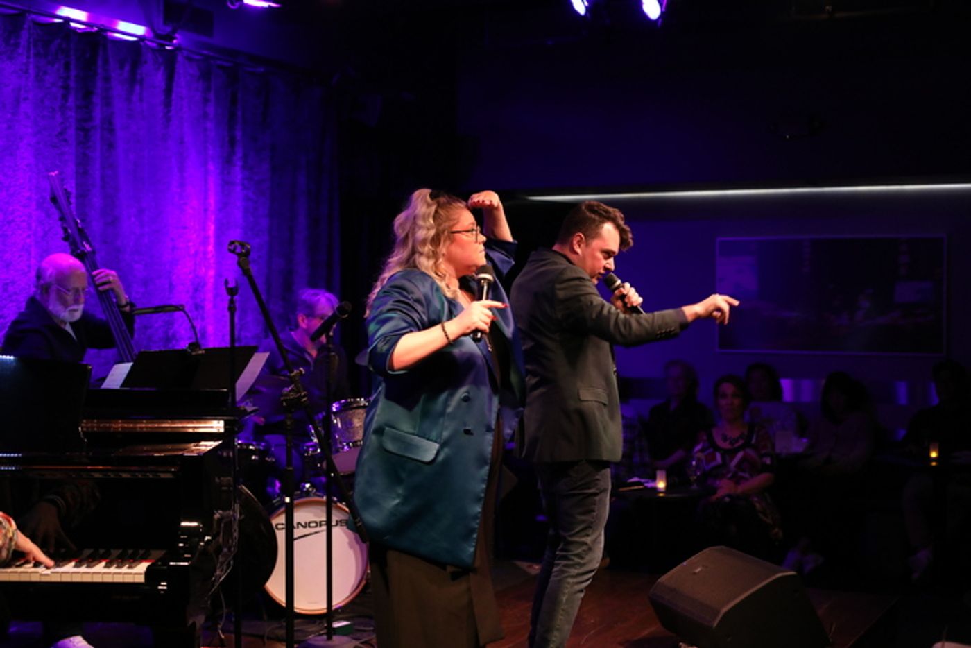 Photos: October 10th THE LINEUP WITH SUSIE MOSHER Shines Bright With Starry Talents Photos: October 10th THE LINEUP WITH SUSIE MOSHER Shines Bright With Starry Talents Image