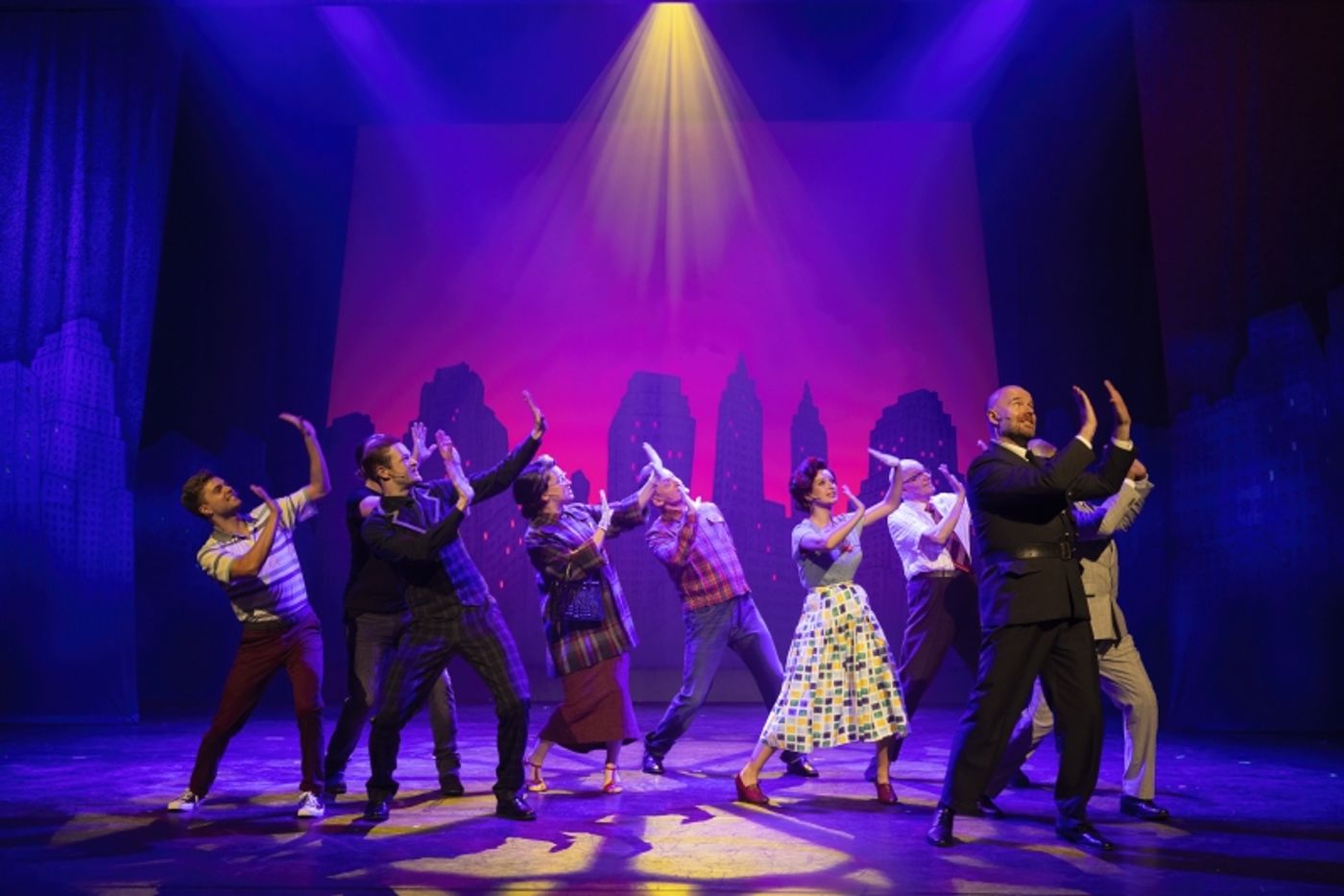 Review: DE KOMEDIE OVER EEN BANK OVERVAL at De Goudse Schouwburg! Review: DE KOMEDIE OVER EEN BANK OVERVAL at De Goudse Schouwburg! Image