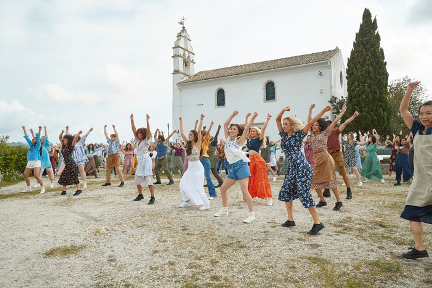 Photos: First Look at Episode 1 of MAMMA MIA! I HAVE A DREAM  Image