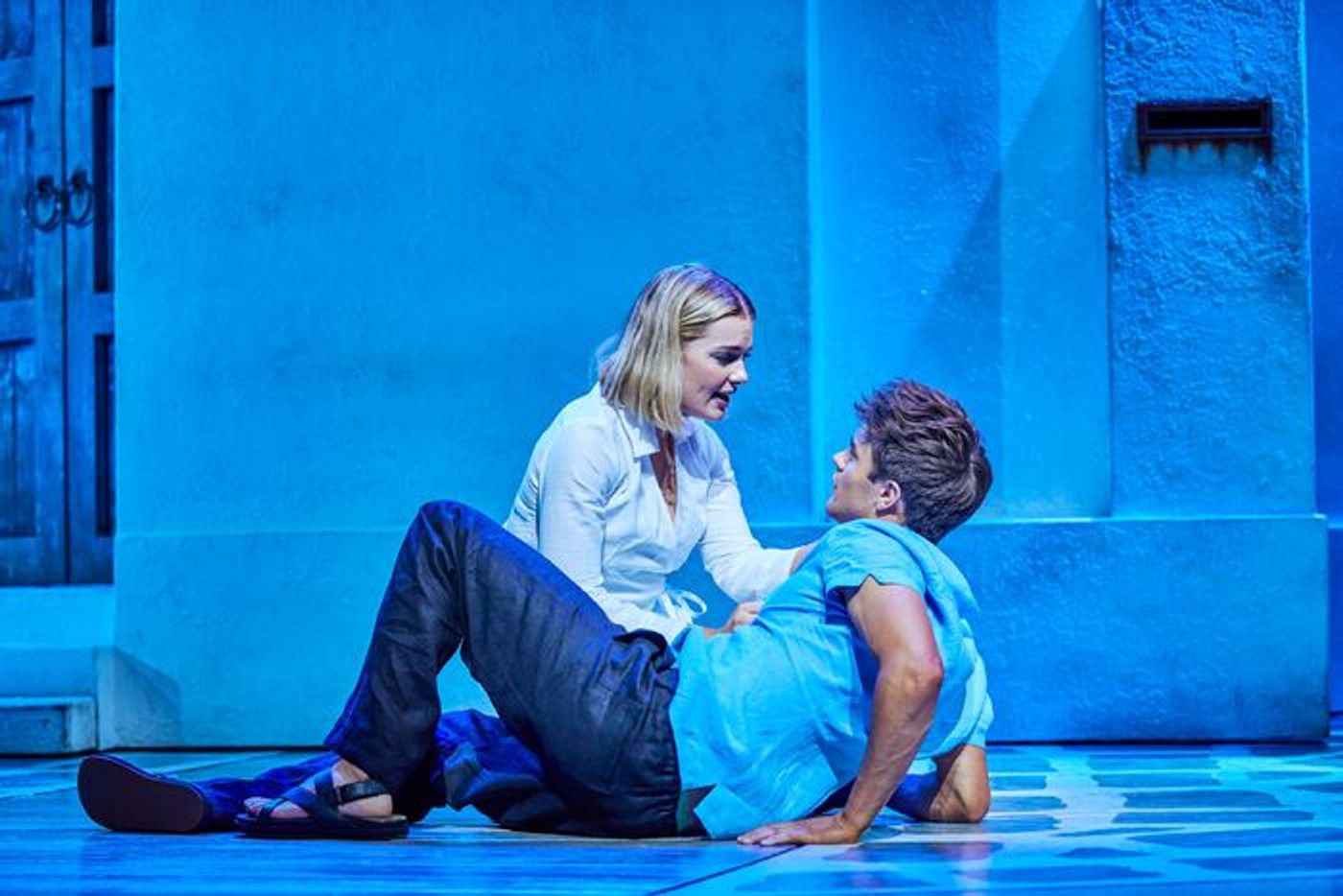 Photos/Video: First Look at the New Cast of MAMMA MIA! in the West End  Image