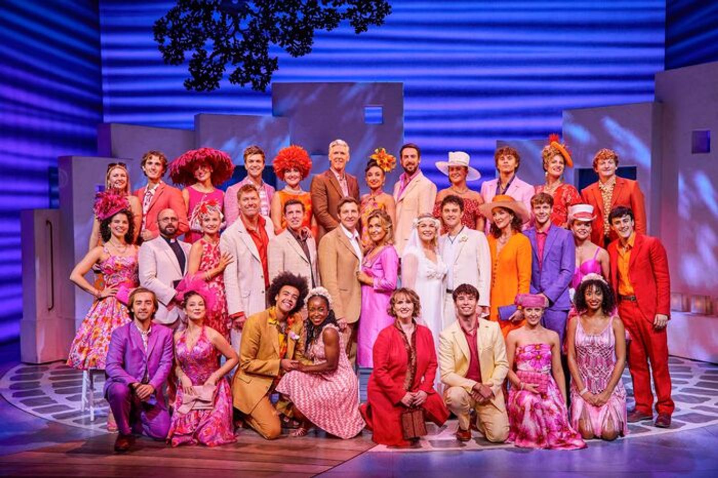 Photos/Video: First Look at the New Cast of MAMMA MIA! in the West End  Image