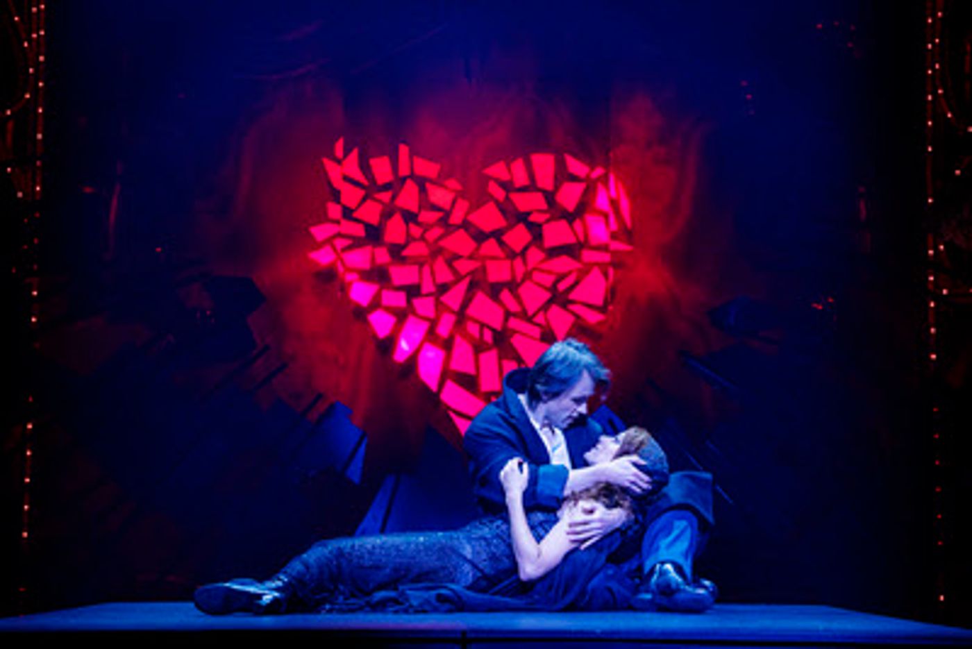 Sondre Lerche Covers Taylor Swift's 'Anti-Hero' from Surprise Album; Hear the Norwegian MOULIN ROUGE! Star Sing the 'Midnights' Single  Image