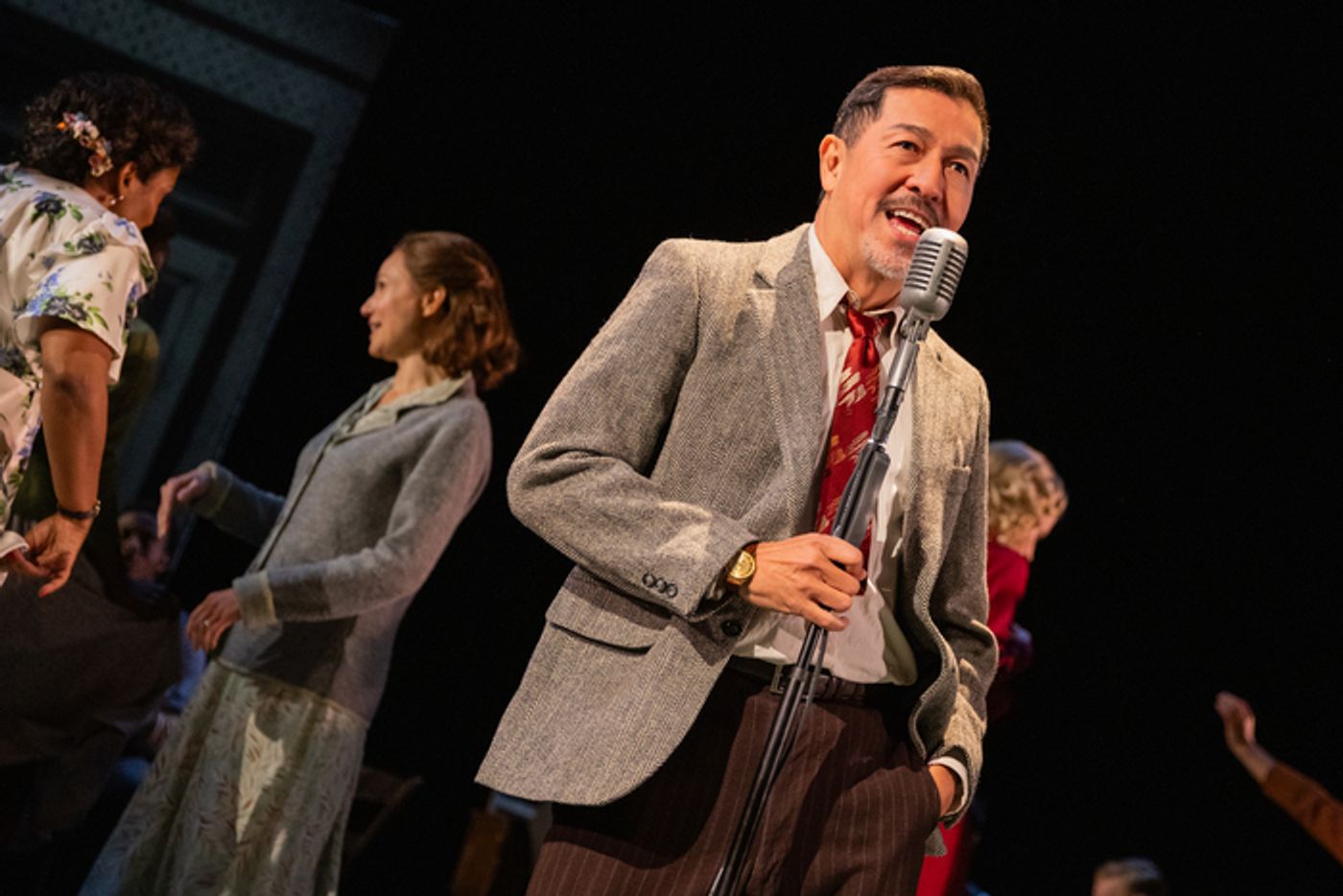 Photos: See New Production Images of GIRL FROM THE NORTH COUNTRY North American Tour  Image