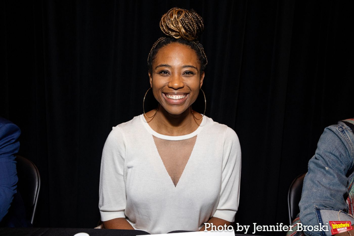 Photos: SOME LIKE IT HOT Cast and Creatives Sign Albums at the Museum of Broadway  Image