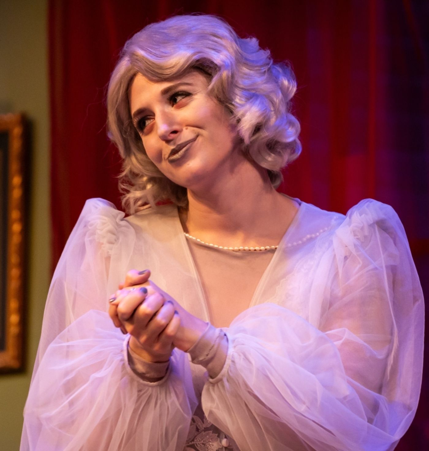 Review: BLITHE SPIRIT at Theatre Memphis  Image