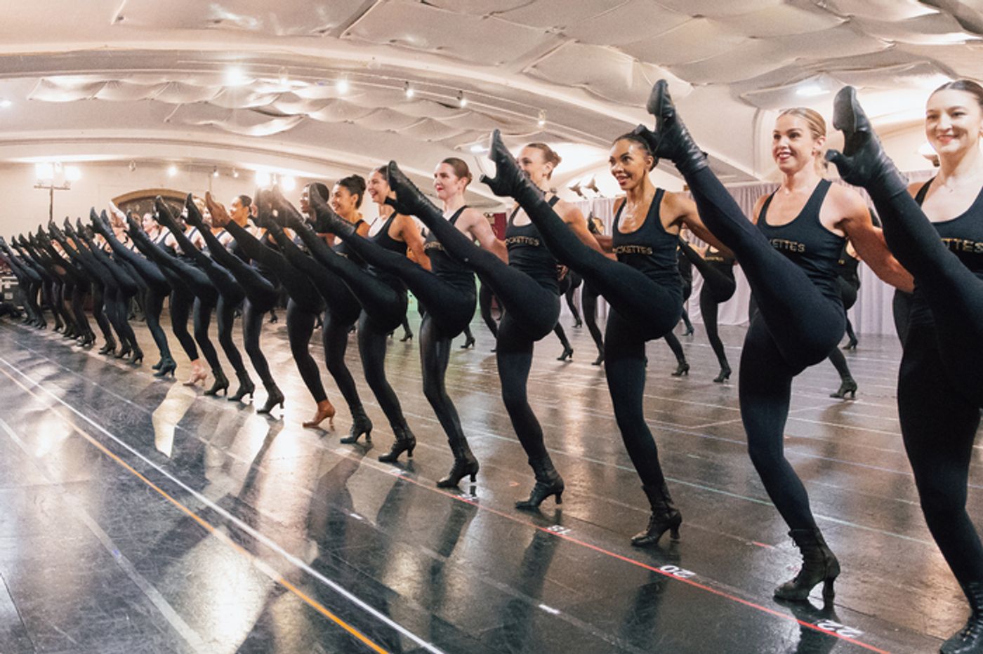 Photos: The Radio City Rockettes Get Ready for the 2023 CHRISTMAS SPECTACULAR  Image