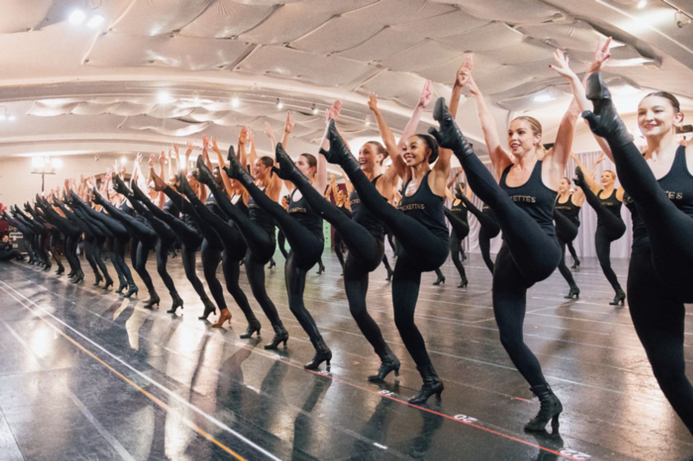 Photos: The Radio City Rockettes Get Ready for the 2023 CHRISTMAS SPECTACULAR  Image