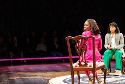  Felicia Curry and Yesenia Iglesias in Photo