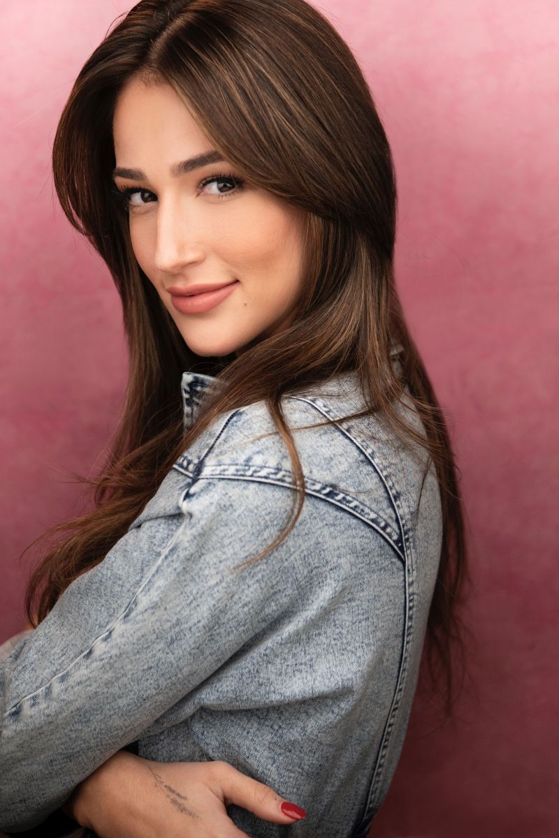 BACK TO THE FUTURE's Amber Ardolino Takes Over Our Instagram Story for Back to the Future Day!  Image