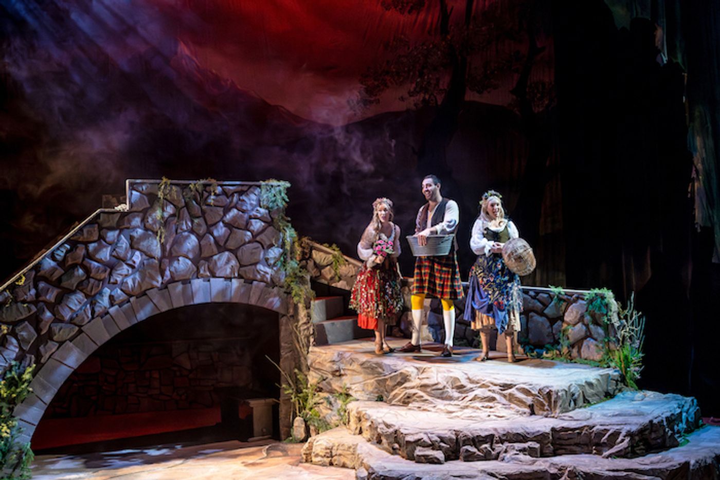 Photos & Video: Get a First Look at BRIGADOON at Music Theater Works  Image