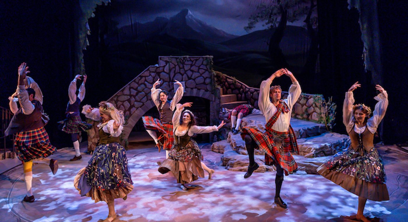 Photos & Video: Get a First Look at BRIGADOON at Music Theater Works  Image