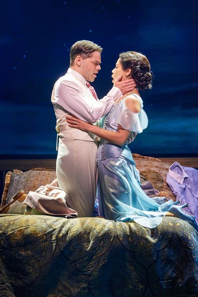 Jeremy Jordan and Eva Noblezada Photo