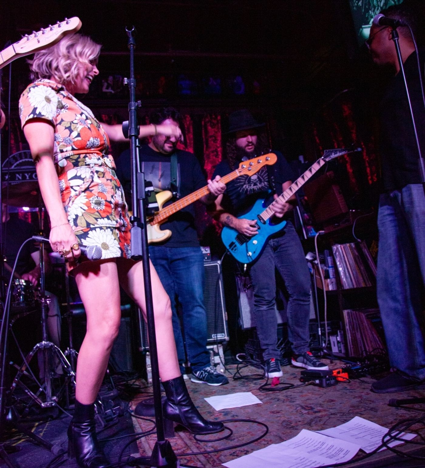 Review: 90S DREAMS FAN FEST at Stitch Bar & Blues Reunites TV Sitcom California Dreams Cast  Image