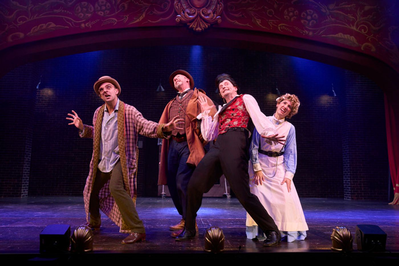 Photos: First Look at Great Lakes Theatre's DRACULA: THE BLOODY TRUTH  Image