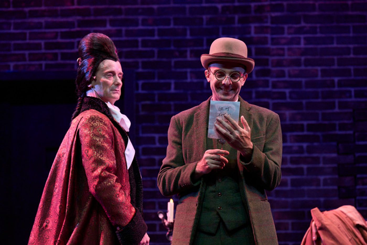 Photos: First Look at Great Lakes Theatre's DRACULA: THE BLOODY TRUTH  Image