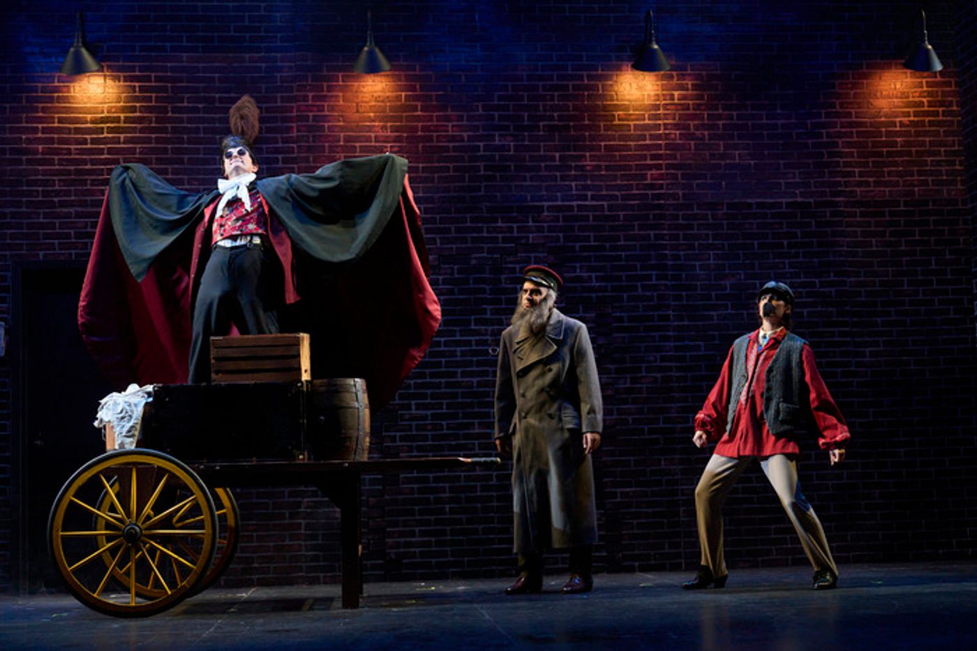 Photos: First Look at Great Lakes Theatre's DRACULA: THE BLOODY TRUTH  Image