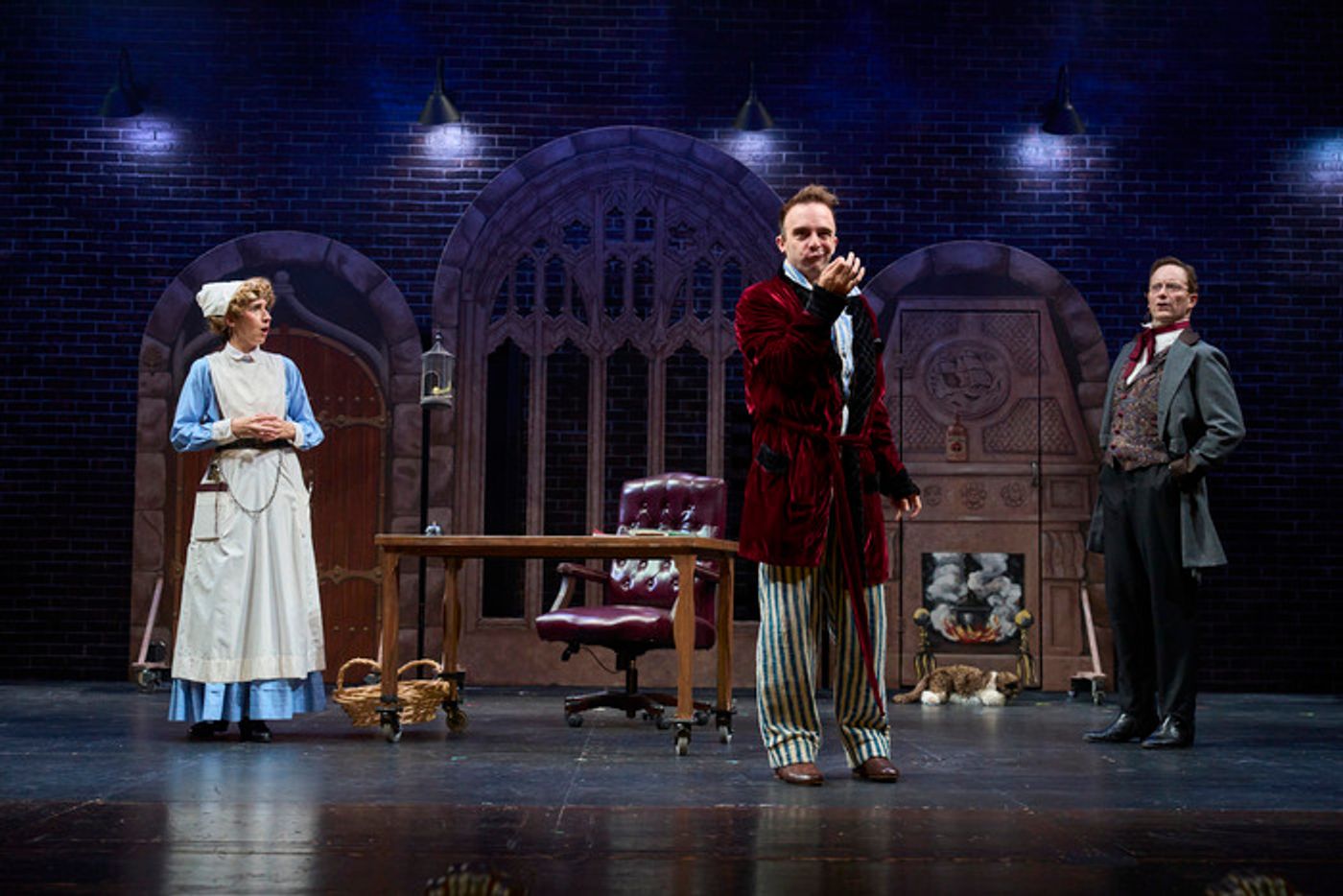 Photos: First Look at Great Lakes Theatre's DRACULA: THE BLOODY TRUTH  Image