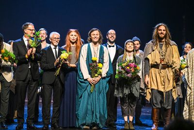 Michael Gordon, Félix Amador y el reparto de DER MEDICUS Photo