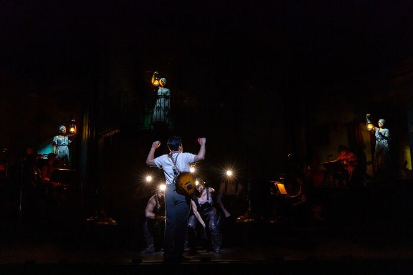 Photos: First Look at All New Photos From the North American Tour of HADESTOWN  Image