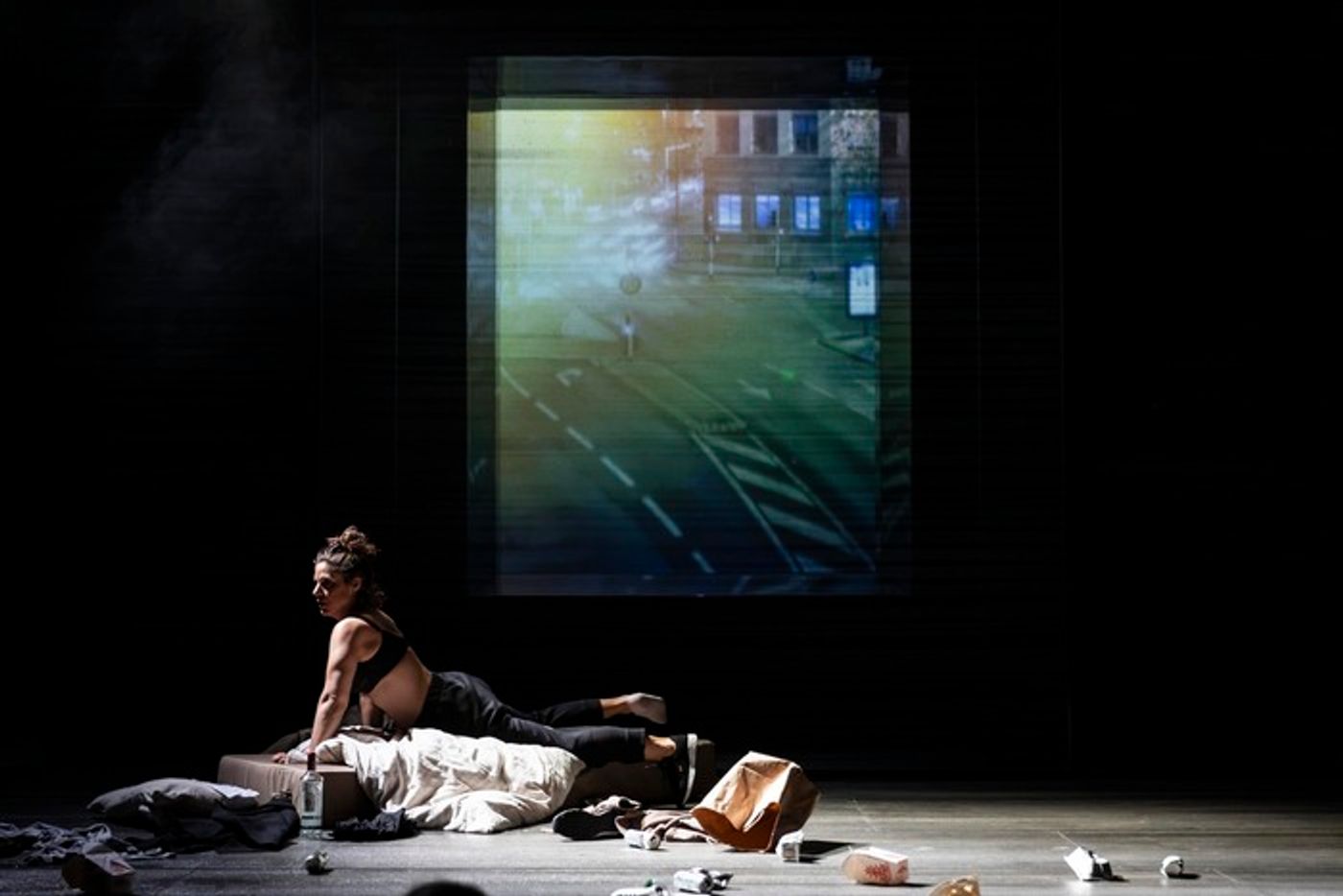 Photos: First Look at THE GIRL ON THE TRAIN at Salisbury Playhouse  Image