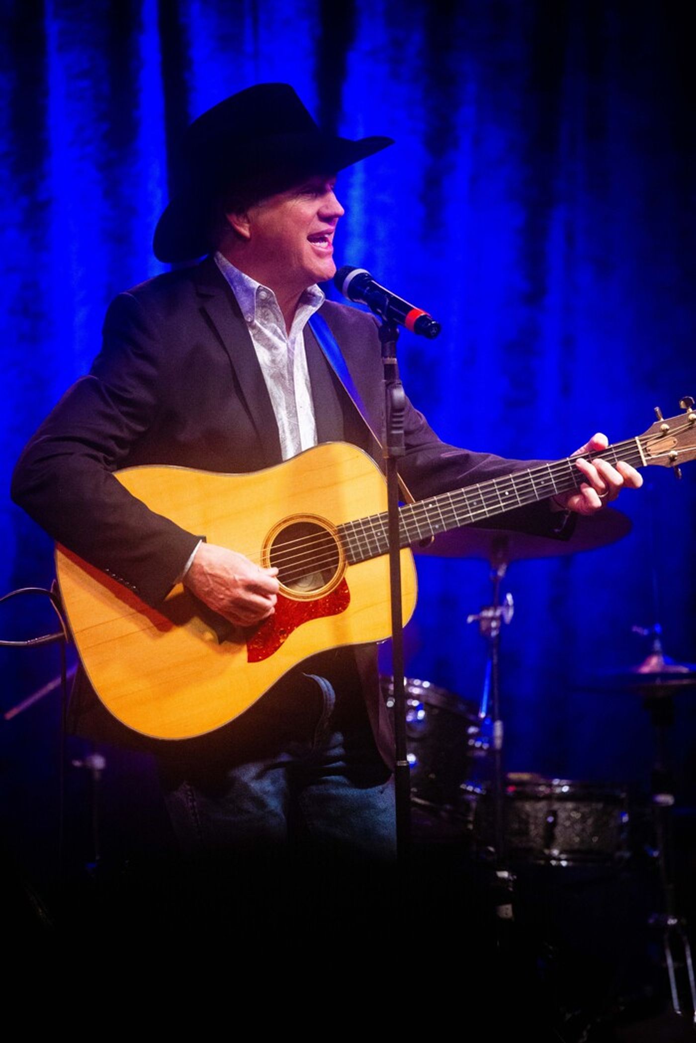 Photos: October 17th THE LINEUP WITH SUSIE MOSHER Features Scholarship Winner Lincoln Johnson  Image