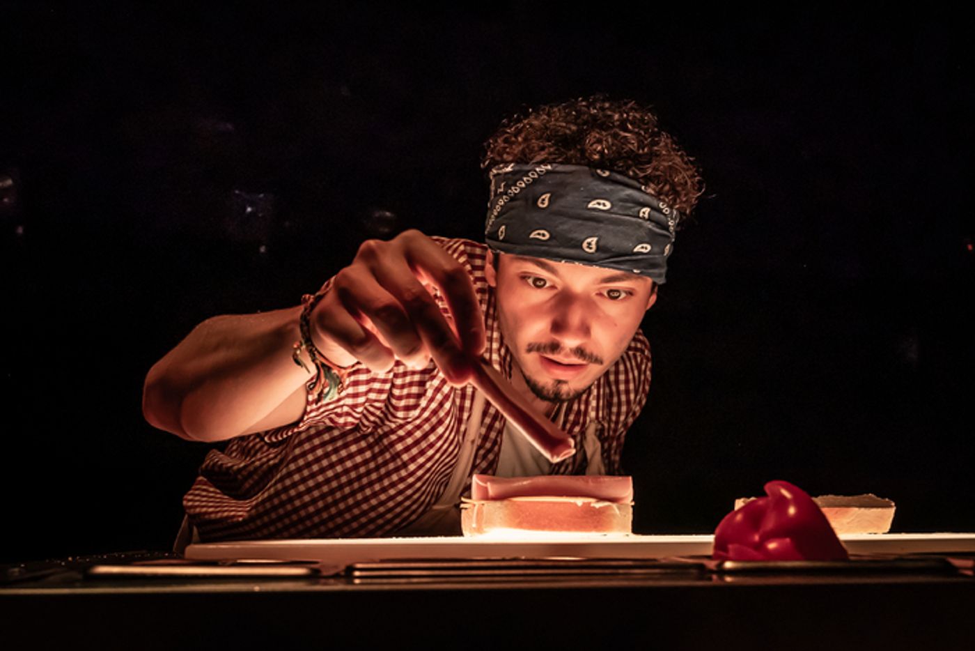 Photos: First Look at CLYDE'S at the Donmar Warehouse  Image