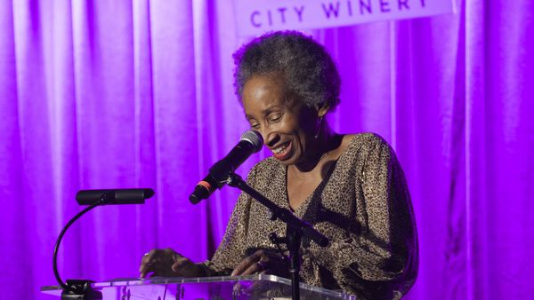 Photos: Brenda Russell Interviewed For UNSCRIPTED LIVE At City Winery NYC  Image