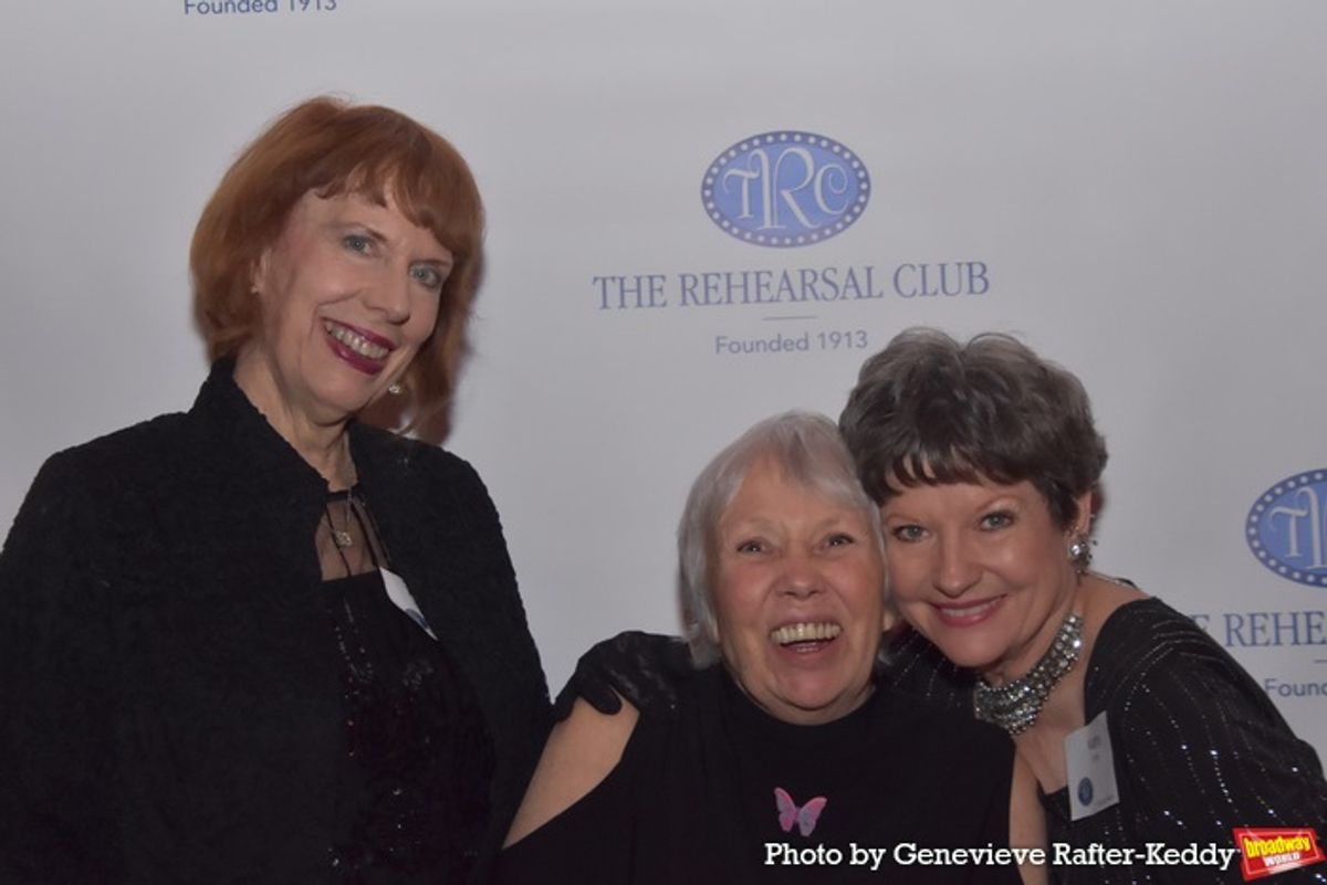 Leslie Middlebrook, leslie Shreve and Kathleen Conry at 