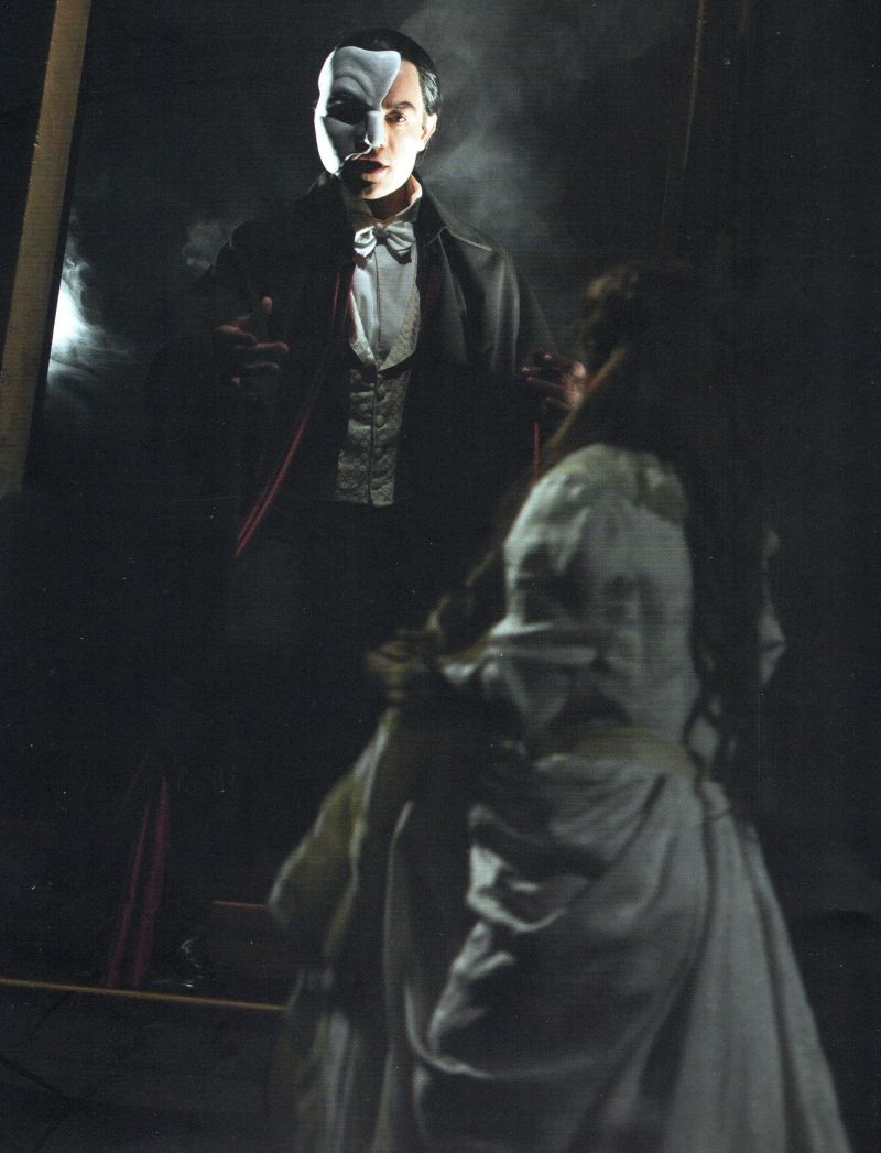 Review: THE PHANTOM OF THE OPERA al TEATRO ARCIMBOLDI Review: THE PHANTOM OF THE OPERA al TEATRO ARCIMBOLDI Image