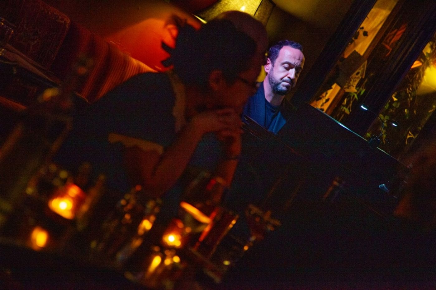 Review: Dorian Woodruff Goes Places Unexpected In THE LYRICS OF ALAN AND MARILYN BERGMAN Review: Dorian Woodruff Goes Places Unexpected In THE LYRICS OF ALAN AND MARILYN BERGMAN Image