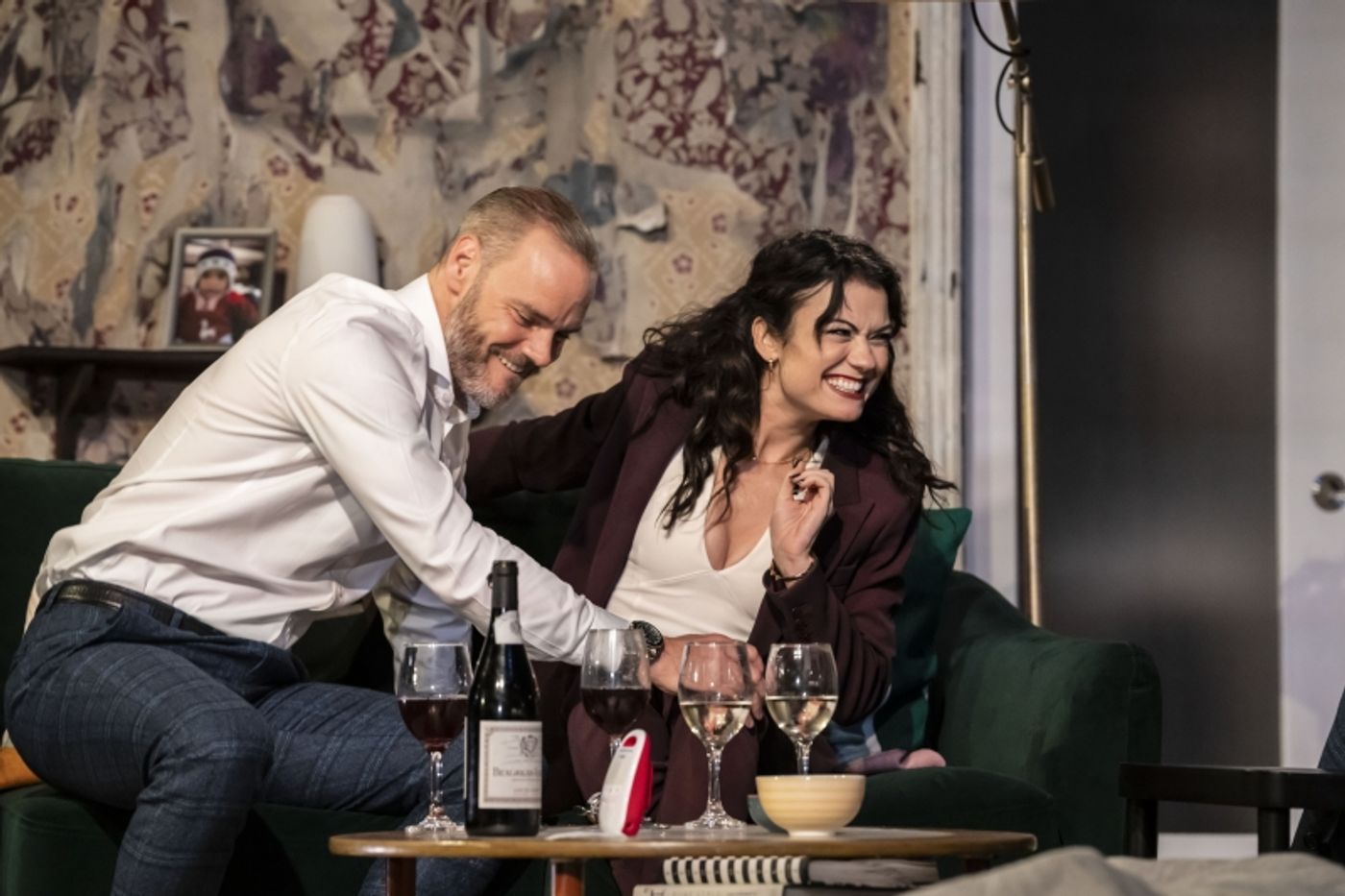 Review: 2:22 A GHOST STORY, Theatre Royal Brighton  Image