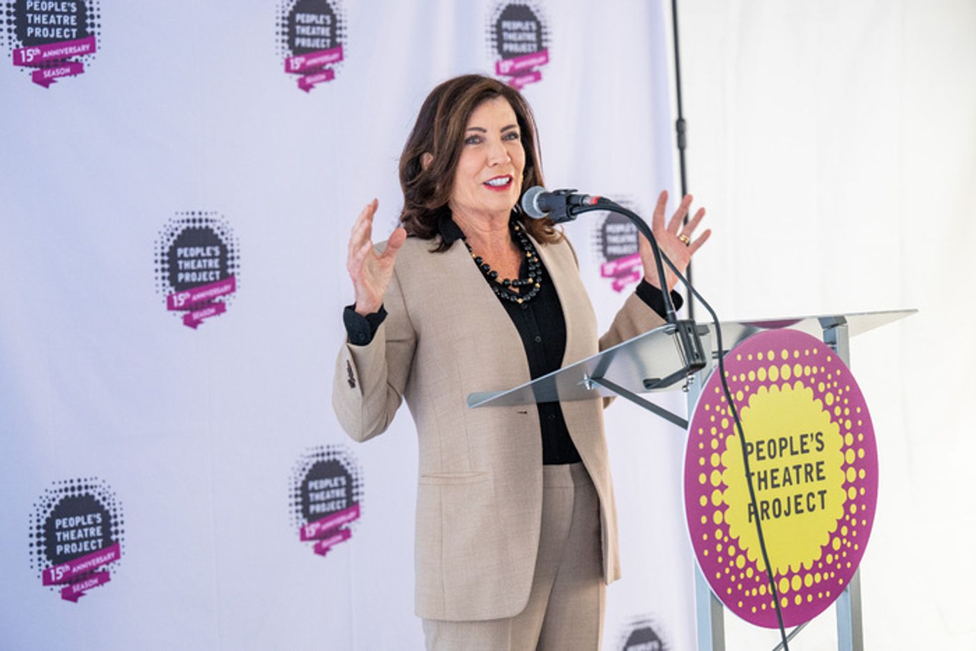 Photos & Video: Governor Kathy Hochul, Lin-Manuel Miranda & More Celebrate Groundbreaking for The People's Theatre: Centro Cultural Inmigrante  Image