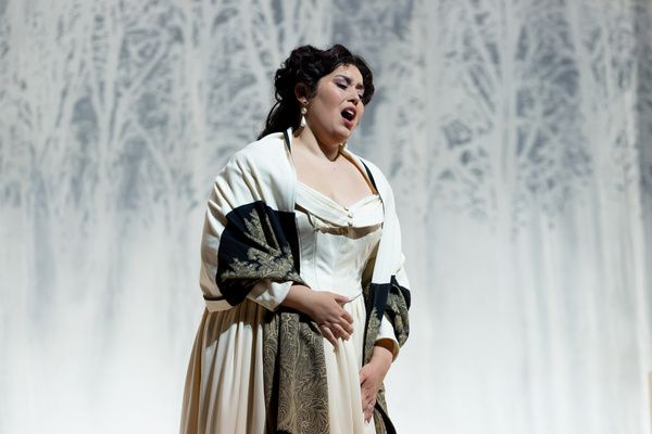 Photos: First Look At North Carolina Opera's LA TRAVIATA  Image