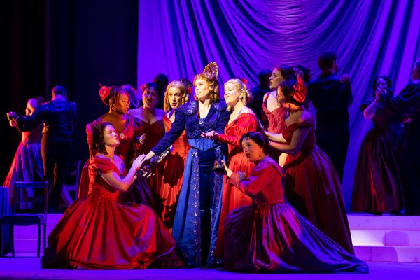 Photos: First Look At North Carolina Opera's LA TRAVIATA  Image