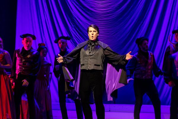 Photos: First Look At North Carolina Opera's LA TRAVIATA  Image