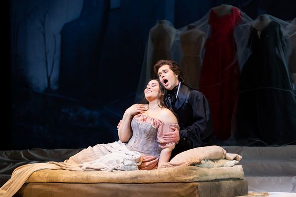 Photos: First Look At North Carolina Opera's LA TRAVIATA  Image