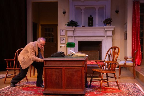 Photos: First Look at Comedy Thriller DEATHRRAP At International City Theatre  Image