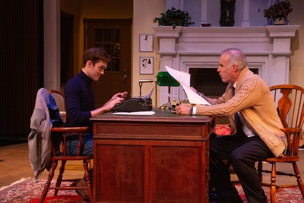 Photos: First Look at Comedy Thriller DEATHRRAP At International City Theatre  Image