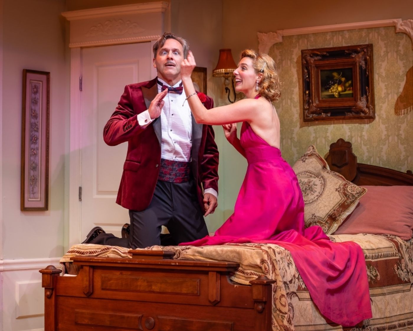 Review: THE ANGEL NEXT DOOR at Laguna Playhouse  Image