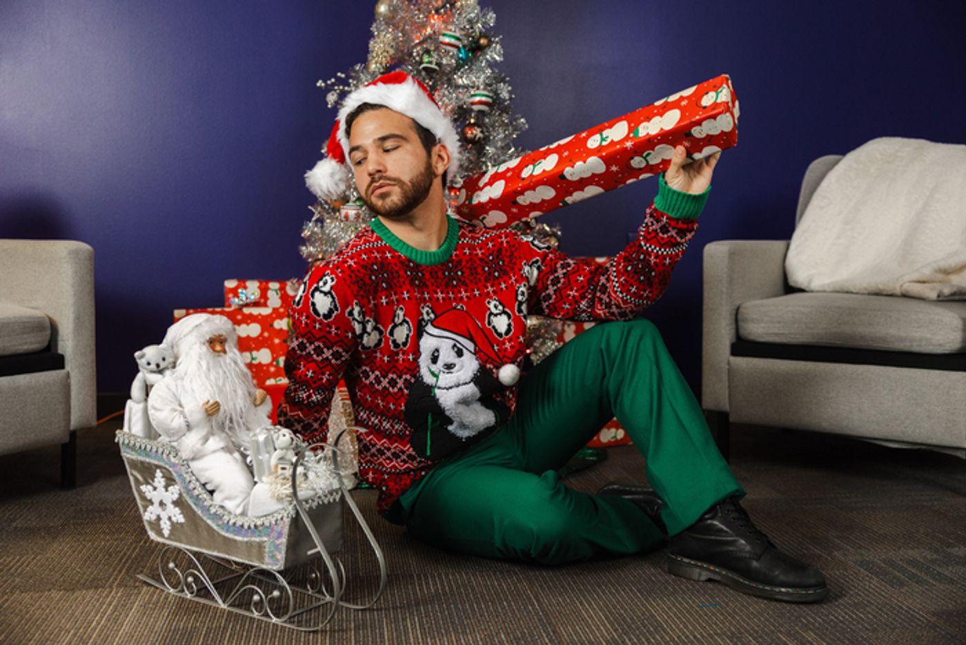 Photos: Meet The Cast Of The New TUTS Musical, THE UGLY XMAS SWEATER MUSICAL!  Image