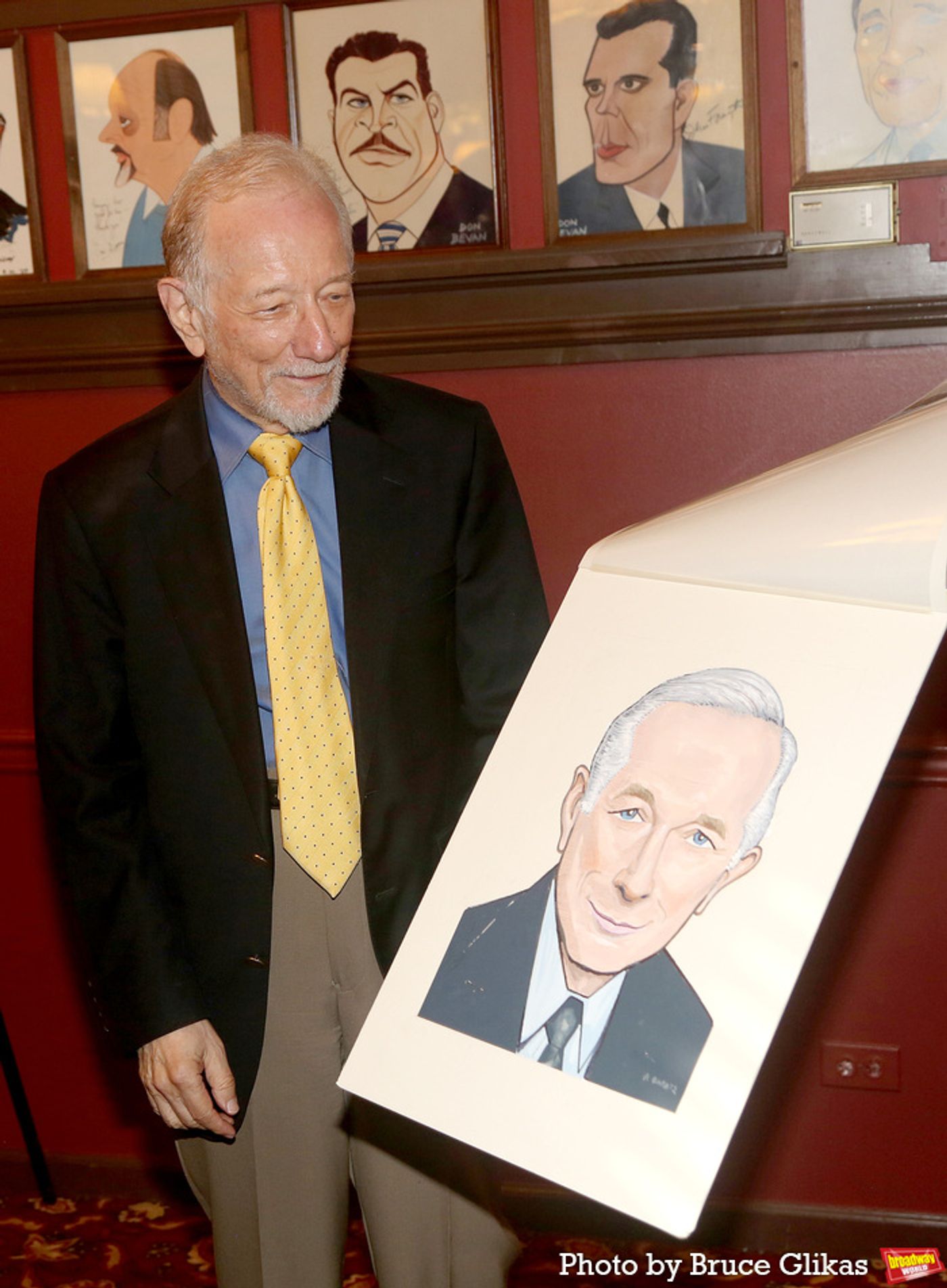 Photos: Orchestrator Jonathan Tunick Receives Caricature at Sardi's  Image