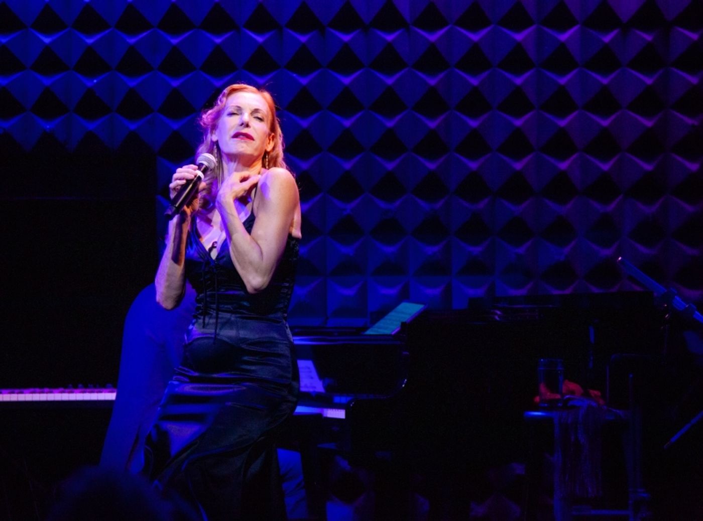 Photos: Ute Lemper Is Timeless In TIME TRAVELER at Joe's Pub  Image