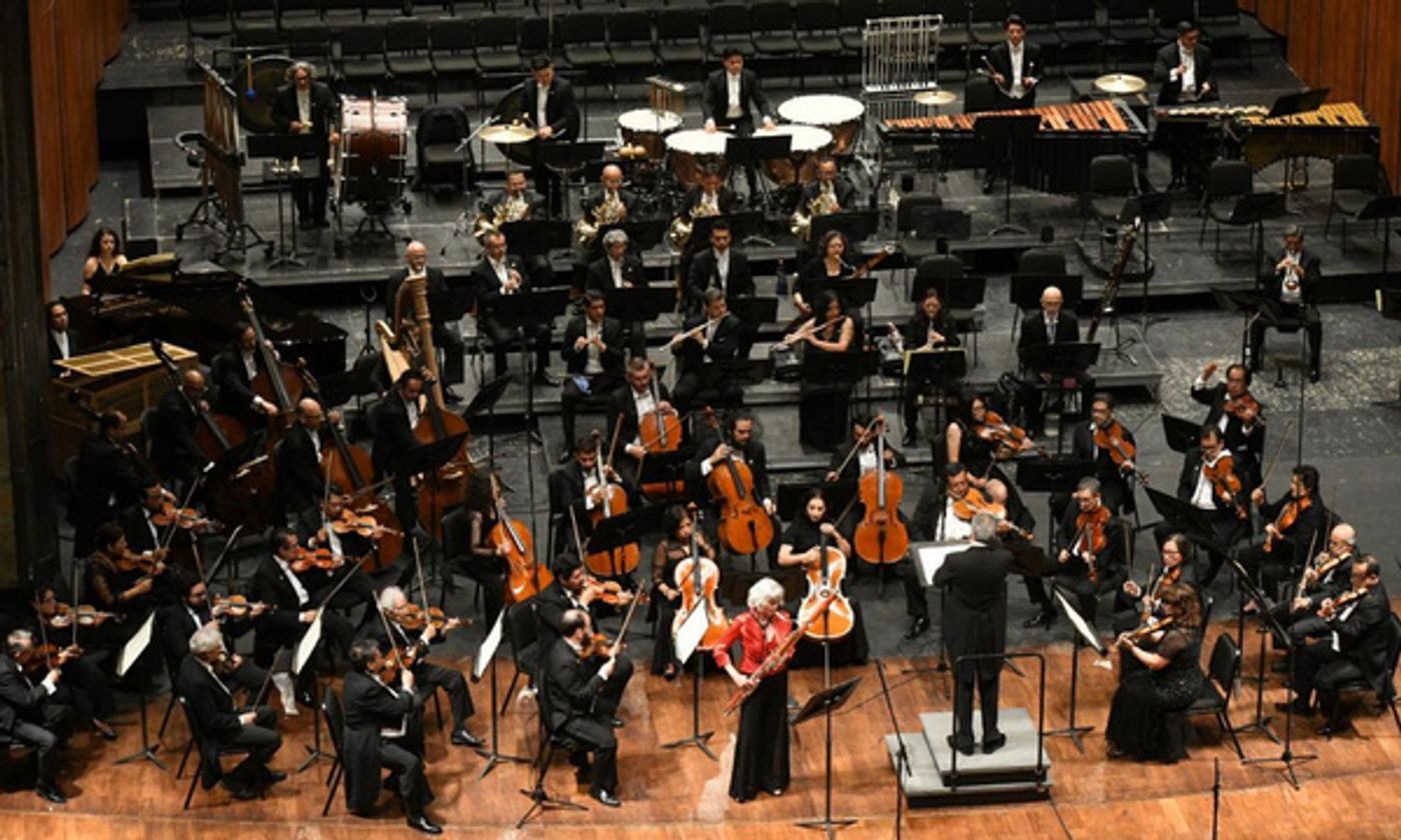 Photos: La Orquesta Sinfónica Nacional Hermanó Al Público Con El Himno A La Alegría Photos: La Orquesta Sinfónica Nacional Hermanó Al Público Con El Himno A La Alegría Image