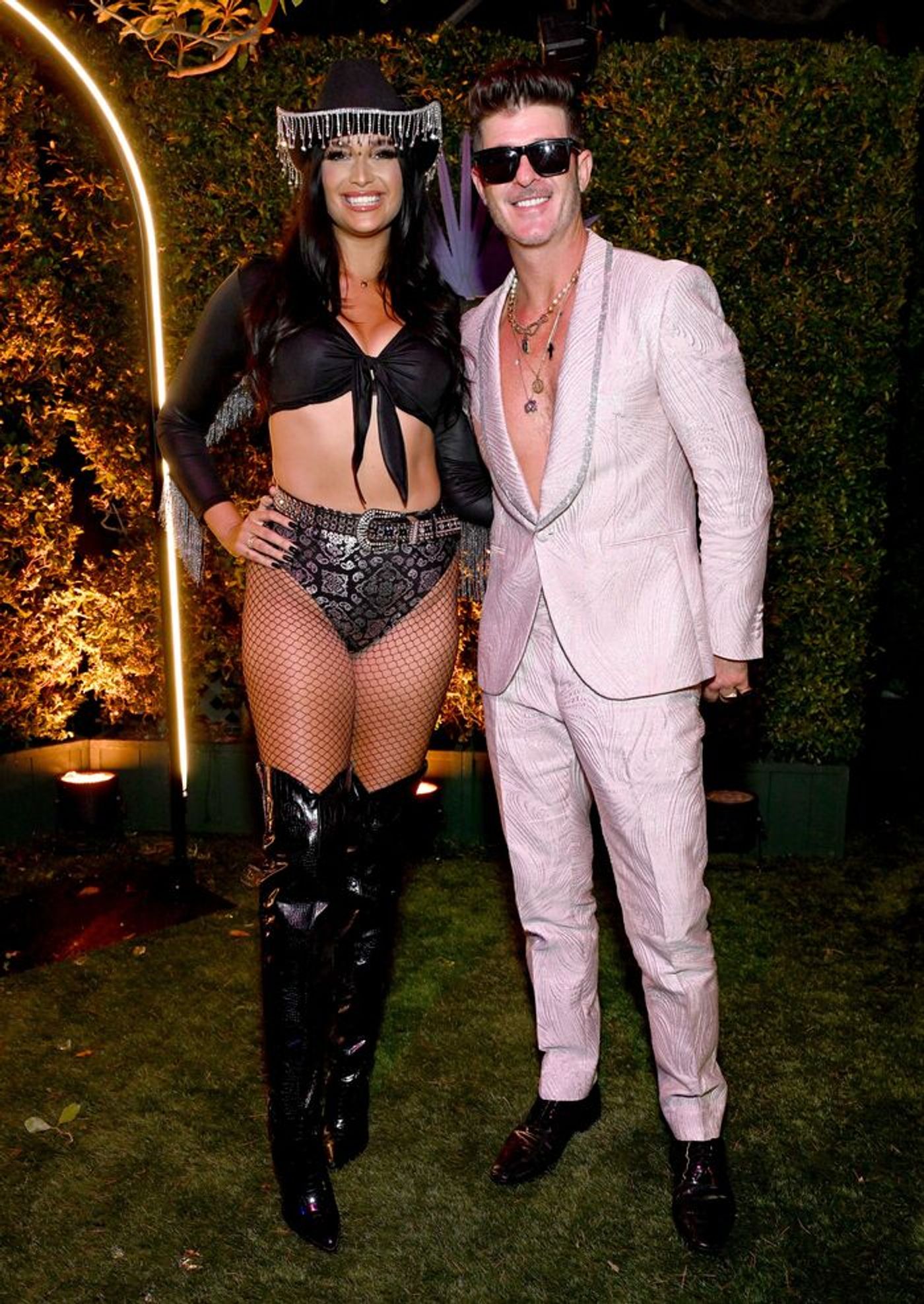 Photos: Inside the Annual CASAMIGOS Halloween Party with Justin Bieber, Paris Hilton, Kaia Gerber, Austin Butler, and More  Image
