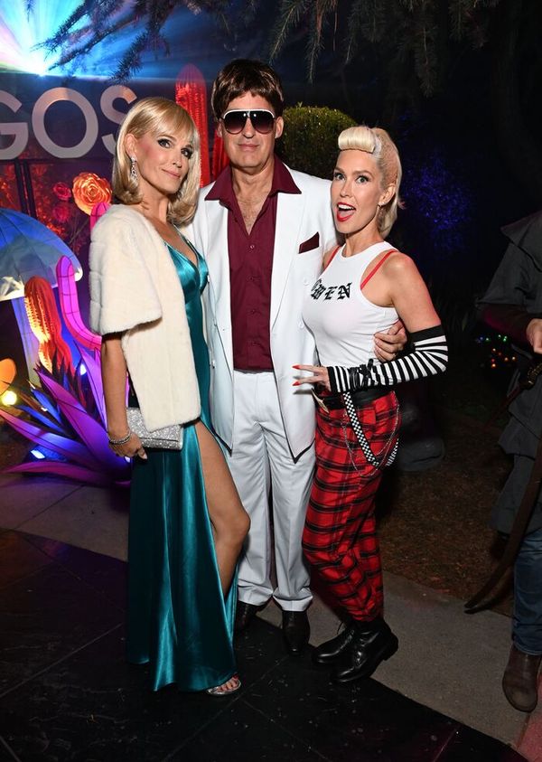 Molly Sims, Scott Stuber, and guest Photo