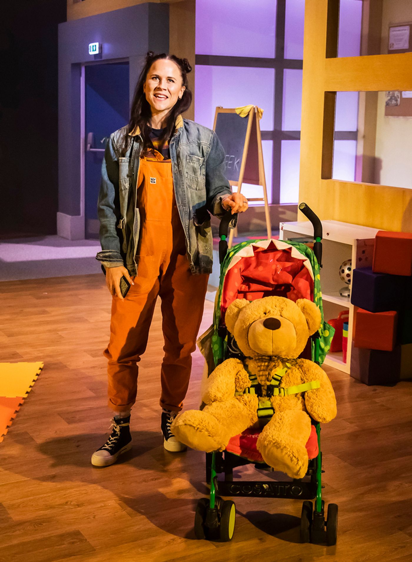 Photos: First Look at the UK Tour of THE GOOD ENOUGH MUMS CLUB  Image
