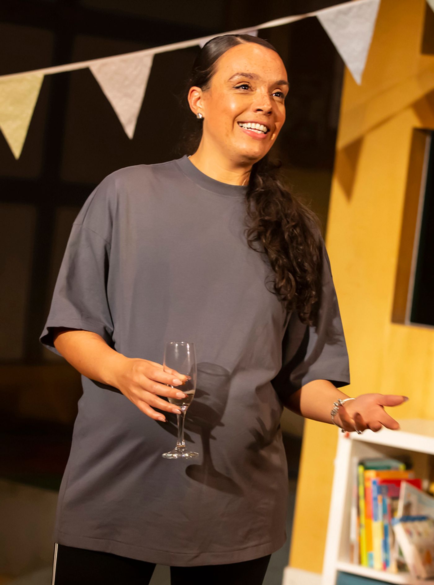 Photos: First Look at the UK Tour of THE GOOD ENOUGH MUMS CLUB  Image