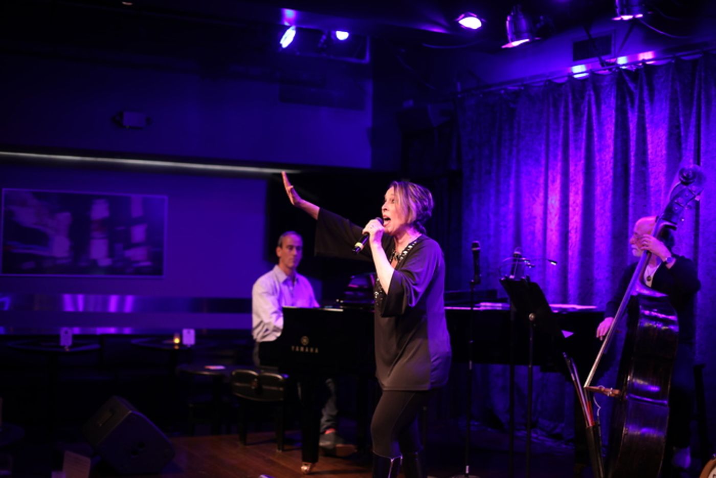 Photos: October 24th THE LINEUP WITH SUSIE MOSHER In A Chris Ruetten Photo Flash  Image