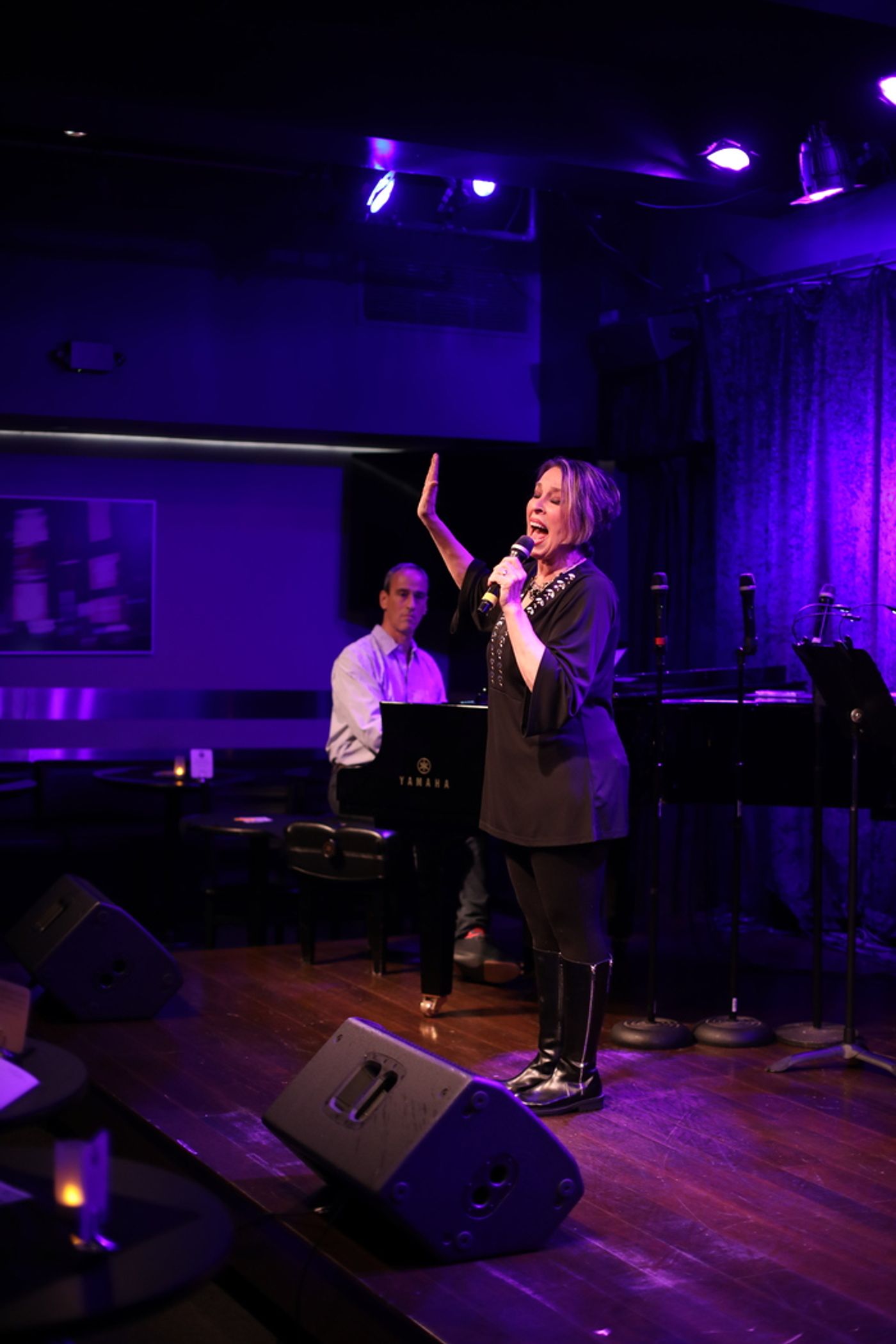 Photos: October 24th THE LINEUP WITH SUSIE MOSHER In A Chris Ruetten Photo Flash  Image